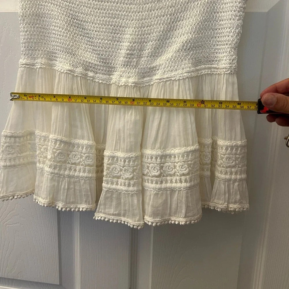 . SUNDAY ST. TROPEZ embroidered skirt in white sz M - Picture 9 of 9